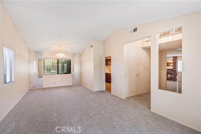 Detail Gallery Image 7 of 33 For 2859 W Avenue J9, Lancaster,  CA 93536 - 3 Beds | 3 Baths