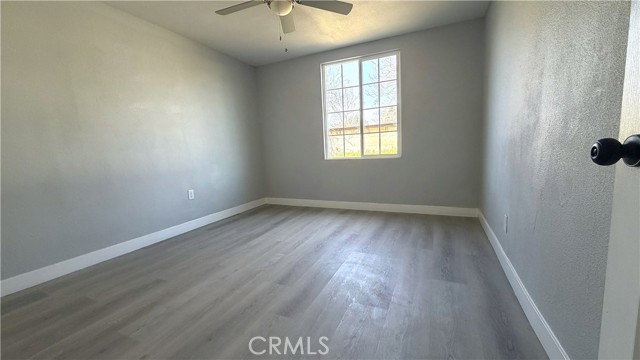 Detail Gallery Image 7 of 14 For 2523 Ogden, San Bernardino,  CA 92407 - 2 Beds | 1 Baths