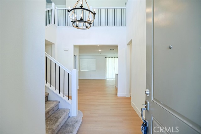 Detail Gallery Image 4 of 45 For 1461 Pluto Ct, Beaumont,  CA 92223 - 4 Beds | 3 Baths