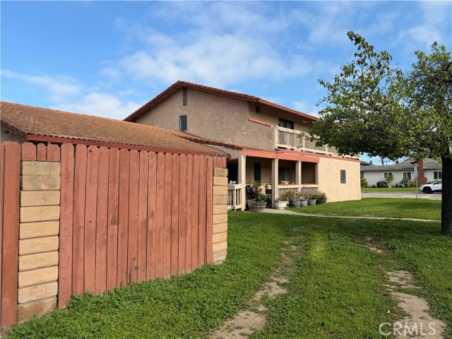 Detail Gallery Image 4 of 7 For 1309 E Olive, Lompoc,  CA 93436 - 3 Beds | 3 Baths