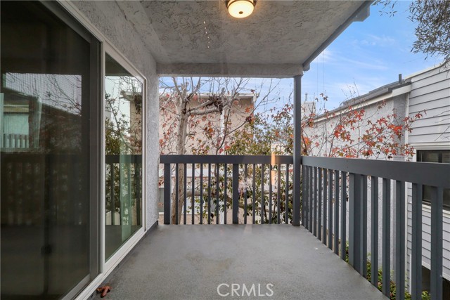161 Monterey, Hermosa Beach CA: https://media.crmls.org/medias/cae0018d-96b5-40ee-a8b5-12ea72010ccf.jpg