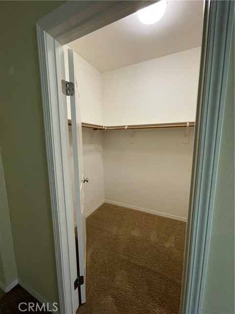 13071 Heywood Street, Victorville CA: https://media.crmls.org/medias/cae041f4-7b37-48f5-ab39-d0e6fc44cde9.jpg