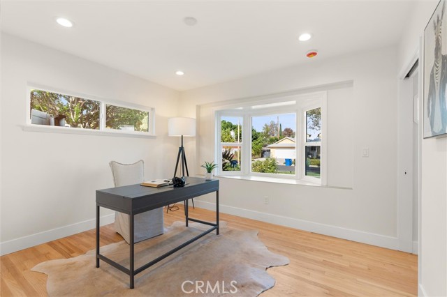 16914 Flanders, Granada Hills CA: https://media.crmls.org/medias/cae125db-b1e0-400e-a6bc-7a83ec322a6a.jpg