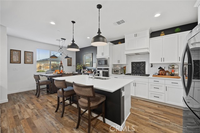 Detail Gallery Image 11 of 45 For 7600 Emerald Green, Bakersfield,  CA 93313 - 3 Beds | 2 Baths