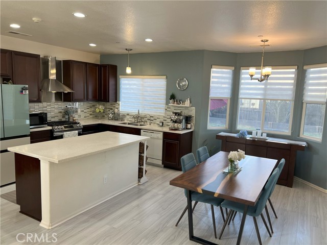 Image 12 of 5 For 2710 Lenrey Avenue