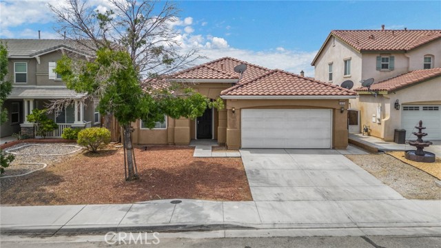 Detail Gallery Image 1 of 45 For 13251 Lone Pine Ct, Hesperia,  CA 92344 - 3 Beds | 2 Baths