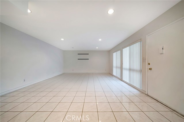 5315 Zelzah Avenue, Encino CA: https://media.crmls.org/medias/cae55bfe-bae0-4cb9-9431-989ff8482173.jpg