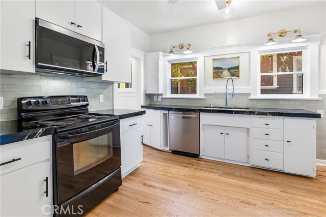 Image 19 of 65 For 4485 6th Street