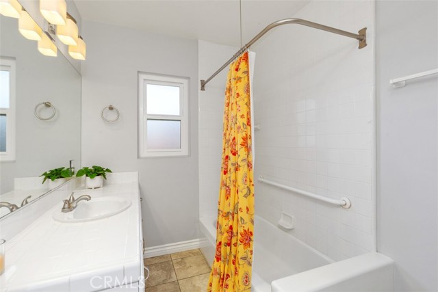 Detail Gallery Image 25 of 39 For 1779 Kenwood Pl, Costa Mesa,  CA 92627 - 3 Beds | 2 Baths