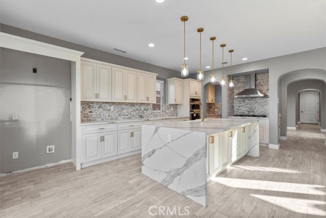 Detail Gallery Image 22 of 54 For 4332 Cantada, Corona,  CA 92883 - 4 Beds | 4/1 Baths