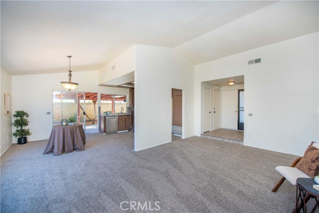 Detail Gallery Image 6 of 40 For 12801 Norton, Chino,  CA 91710 - 3 Beds | 2 Baths