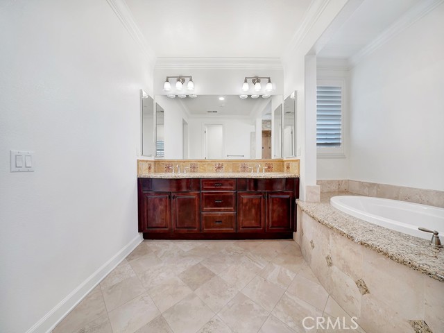 Detail Gallery Image 38 of 62 For 9306 Lily Ave, Fountain Valley,  CA 92708 - 5 Beds | 3/1 Baths