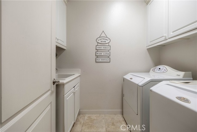 Detail Gallery Image 37 of 63 For 2589 N Promontory, Orange,  CA 92867 - 5 Beds | 3/1 Baths