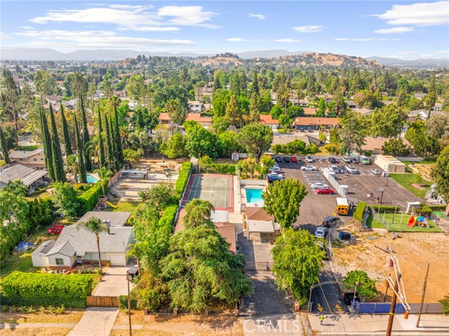22226 Devonshire Street, Chatsworth CA: https://media.crmls.org/medias/cae92ba7-77b4-4e37-ac8a-bf7c2d3790e2.jpg