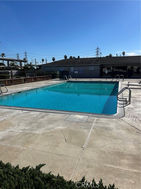 Detail Gallery Image 21 of 24 For 16600 Orange Ave #48,  Paramount,  CA 90723 - 3 Beds | 2 Baths