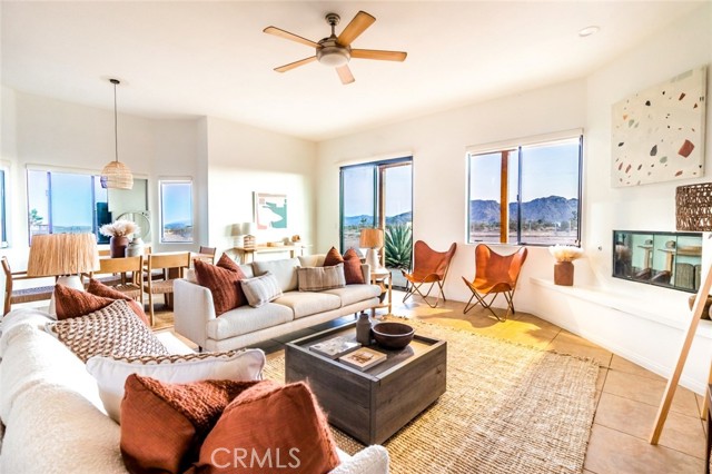 Detail Gallery Image 8 of 19 For 60319 Fairmount Dr, Joshua Tree,  CA 92252 - 4 Beds | 2 Baths