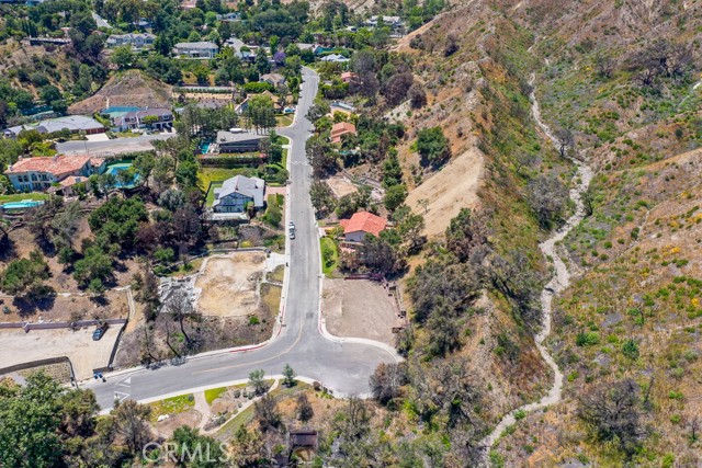 Detail Gallery Image 3 of 7 For 17798 Camino De Yatasto, Pacific Palisades,  CA 90272 - – Beds | – Baths