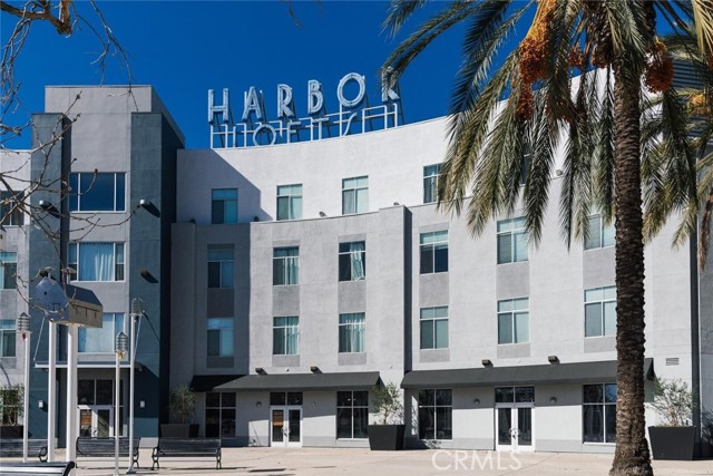 HARBOR LOFTS For Sale