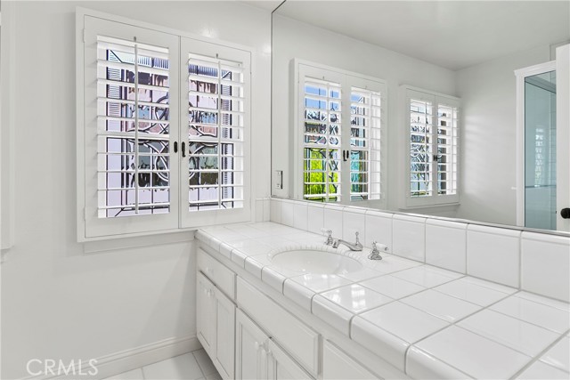 Detail Gallery Image 36 of 59 For 500 via Lido Nord, Newport Beach,  CA 92663 - 5 Beds | 4 Baths