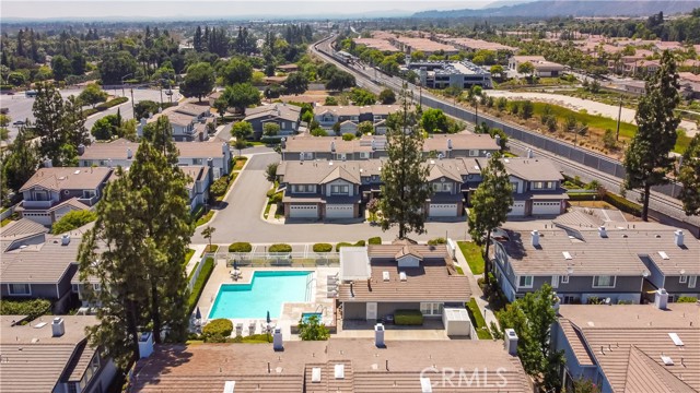 1062 Brookfield Place, Glendora CA: https://media.crmls.org/medias/caec2f88-2ad1-4e23-bf81-be0fc23b4836.jpg