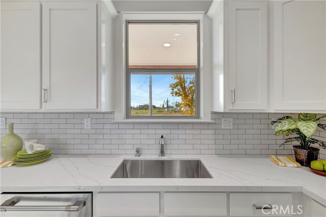 Detail Gallery Image 18 of 43 For 6319 Lucky John Rd, Paradise,  CA 95969 - 3 Beds | 2/1 Baths