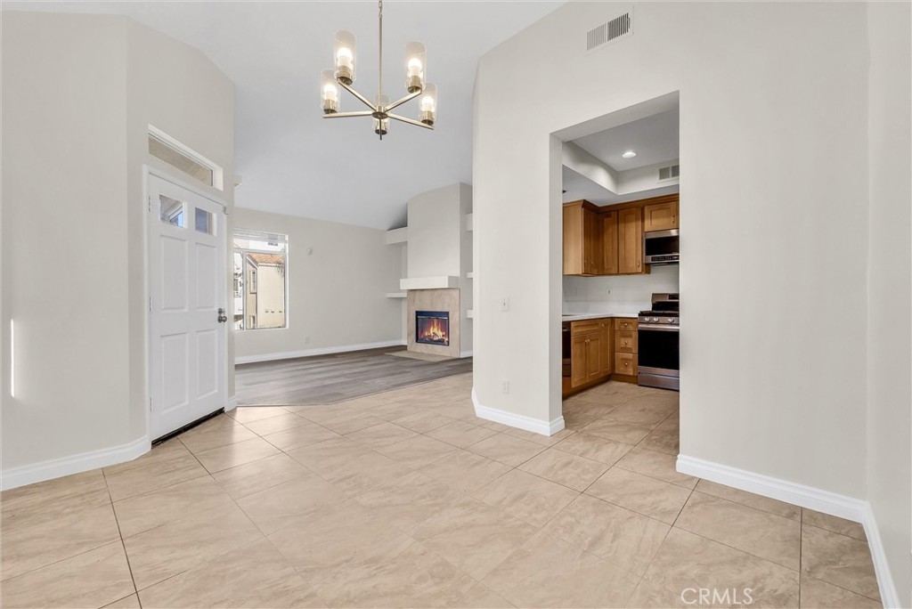 MLS #PW25278735 image #8