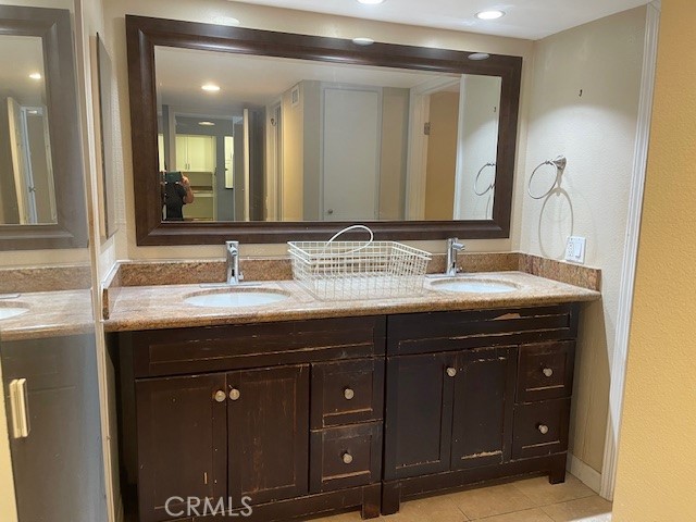 Detail Gallery Image 11 of 13 For 21650 21650 Burbank Blvd. #206,  Woodland Hills,  CA 91367 - 2 Beds | 2 Baths