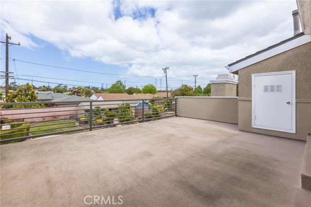 18825 Felbar Avenue, Torrance CA: https://media.crmls.org/medias/caf0587d-c11a-4bce-a323-eae54b8c616e.jpg