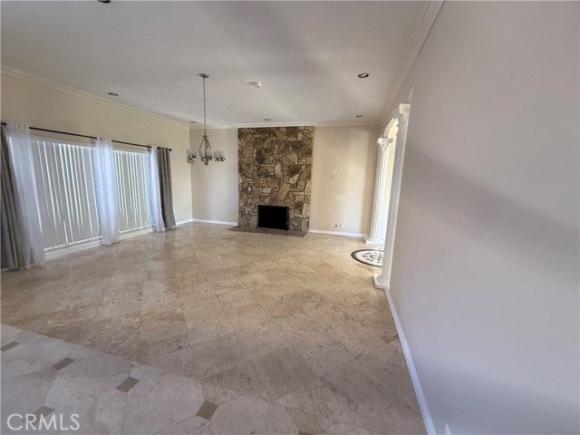 Detail Gallery Image 2 of 26 For 25352 Hillary Ln, Laguna Hills,  CA 92653 - 5 Beds | 3 Baths