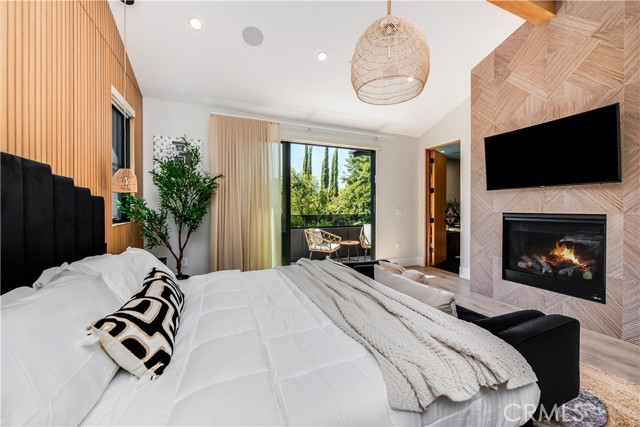 Detail Gallery Image 34 of 48 For 5517 Allott Ave, Sherman Oaks,  CA 91401 - 5 Beds | 6 Baths