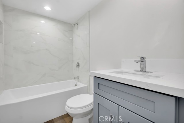 1234 W 89th Street, Los Angeles CA: https://media.crmls.org/medias/caf1de42-2167-4f2e-be29-cf1113fbf882.jpg