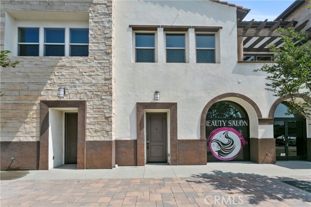 Detail Gallery Image 1 of 30 For 9303 Alondra Bld #4,  Bellflower,  CA 90706 - 4 Beds | 3/1 Baths