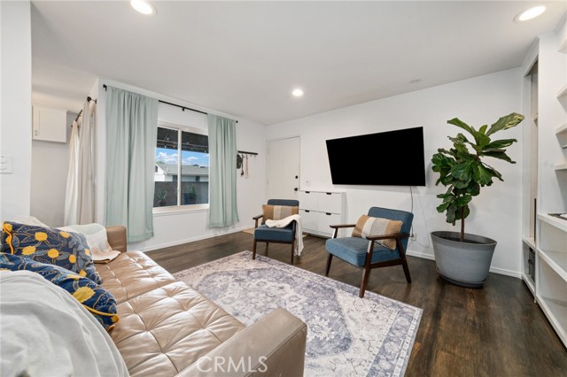 Detail Gallery Image 10 of 28 For 166 Southampton Way #21,  Placentia,  CA 92870 - 2 Beds | 1 Baths