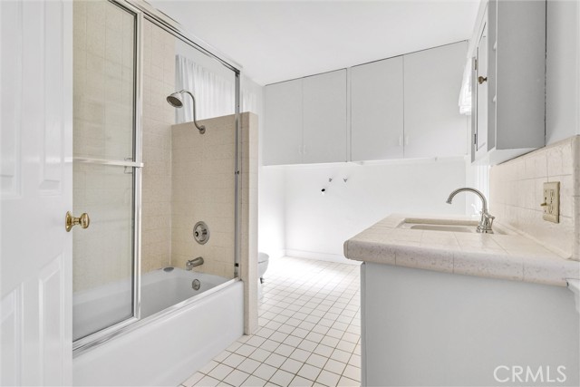 Detail Gallery Image 34 of 64 For 310 Marigold, Corona Del Mar,  CA 92625 - 3 Beds | 2 Baths