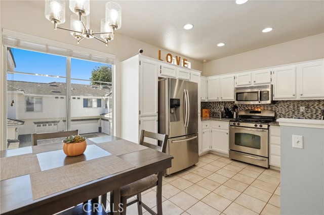 Detail Gallery Image 10 of 25 For 5 Carlsbad, Aliso Viejo,  CA 92656 - 2 Beds | 2 Baths