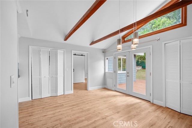 5624 Freeman Avenue, La Crescenta CA: https://media.crmls.org/medias/caf52ddb-892e-49b7-9510-f6e8135c4520.jpg
