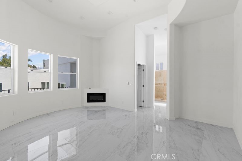 MLS #OC26162895 image #22