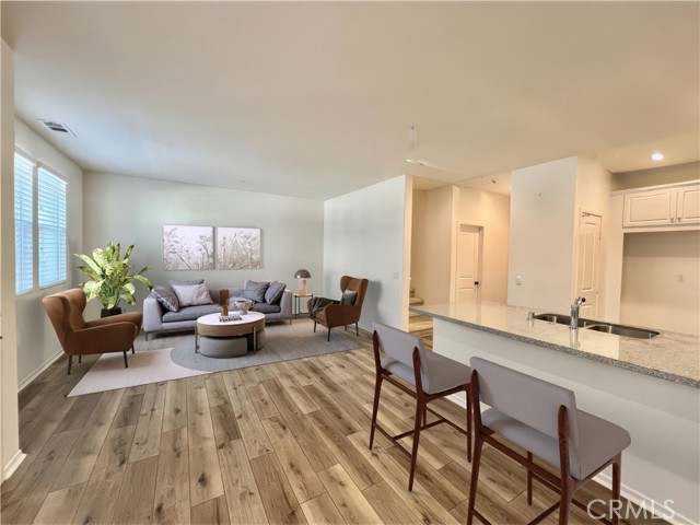 Detail Gallery Image 1 of 20 For 3275 E Midsummer Privado #4,  Ontario,  CA 91762 - 3 Beds | 2/1 Baths