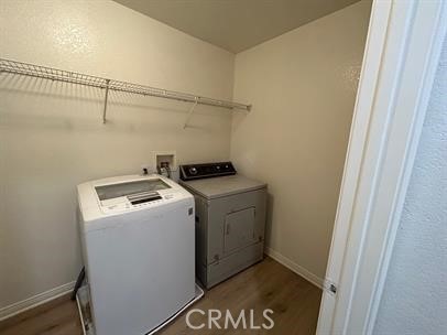 https://media.crmls.org/medias/caf5fb6d-6722-4e18-9156-6735c36981a7.jpg?preset=X-Large