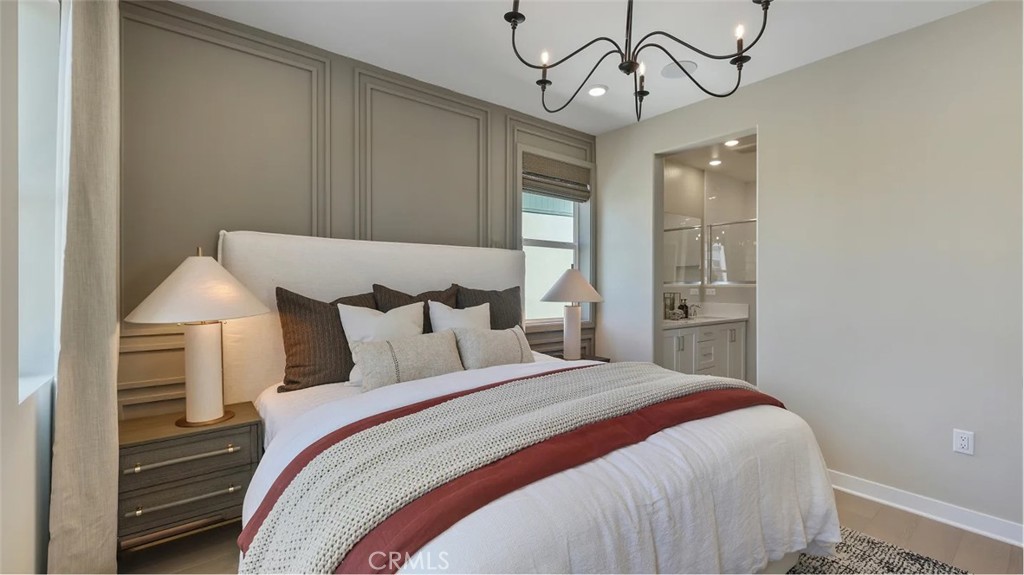 MLS #OC25268404 image #8