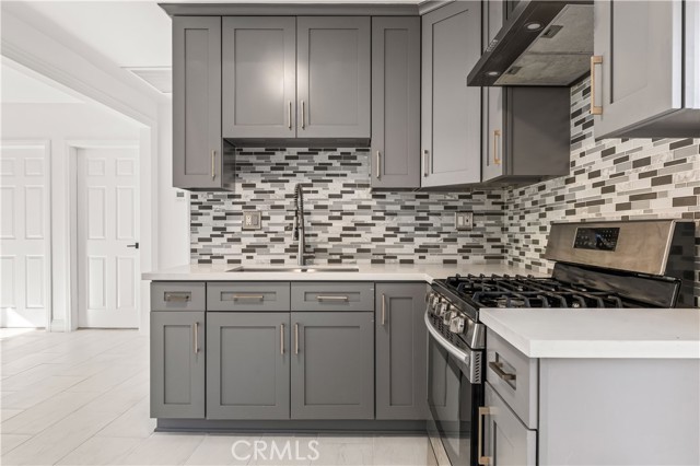 14592 Lyle Street, Sylmar CA: https://media.crmls.org/medias/caf76ffc-bd1a-4050-8409-519bd963133f.jpg