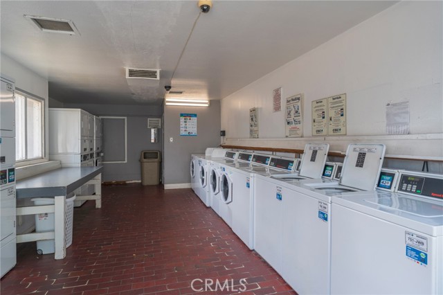 Detail Gallery Image 32 of 37 For 1250 S Brookhurst St #2033,  Anaheim,  CA 92804 - 3 Beds | 2 Baths