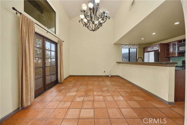 30721 Condor Place, Tehachapi CA: https://media.crmls.org/medias/caf92f3a-92ce-412a-bd49-da46c0c2ff45.jpg