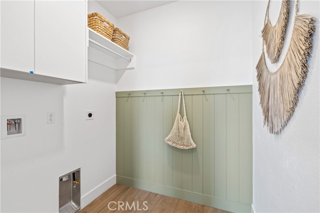 Detail Gallery Image 9 of 14 For 2378 Channel Dr #104,  Ventura,  CA 93003 - 3 Beds | 2/1 Baths
