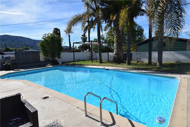 Detail Gallery Image 5 of 5 For 848 via Felipe, Corona,  CA 92882 - 4 Beds | 2 Baths