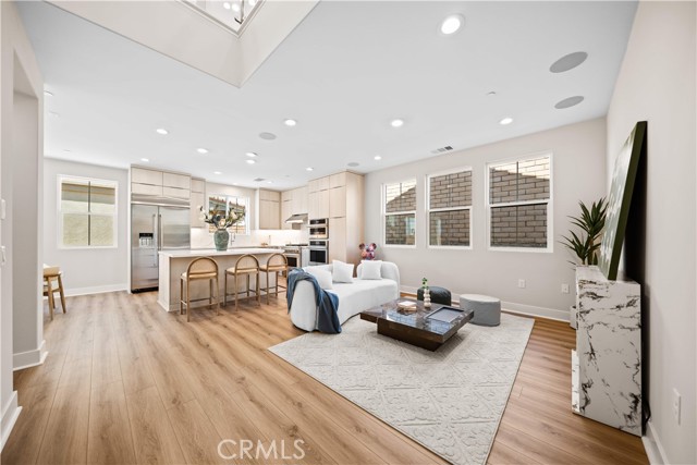 576 Patten Avenue, Placentia CA: https://media.crmls.org/medias/cafa8cf8-0a4a-4909-8fcc-eca0ea31f9f1.jpg