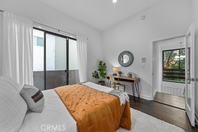 1814 Thayer Avenue, Los Angeles CA: https://media.crmls.org/medias/cafaa65f-22f6-4d28-961b-8a5971ddd0fc.jpg