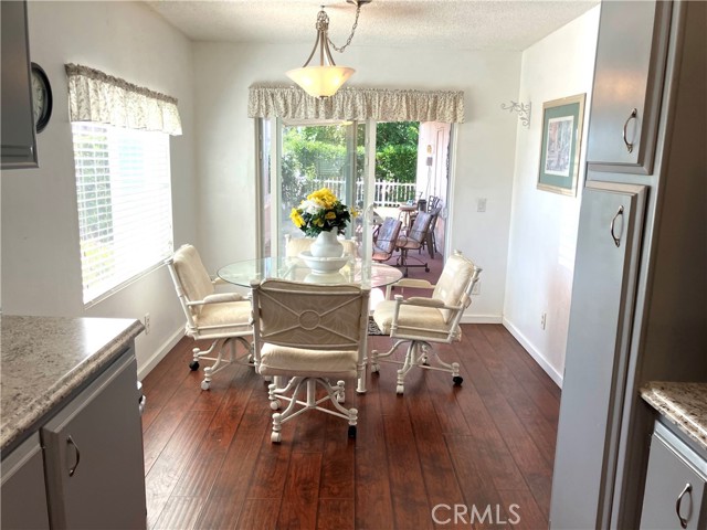 Detail Gallery Image 7 of 17 For 1250 N Kirby St #77,  Hemet,  CA 92545 - 2 Beds | 2 Baths