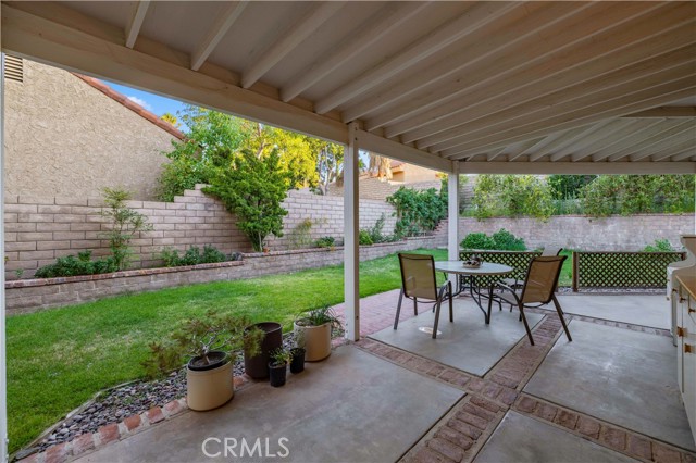38225 6th W Street, Palmdale CA: https://media.crmls.org/medias/cafafdde-416f-4e9d-8dc3-cb64cc7c8b74.jpg