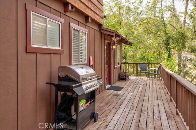 Detail Gallery Image 7 of 31 For 44800 Mountain Meadow Road, Oakhurst,  CA 93644 - 2 Beds | 1 Baths